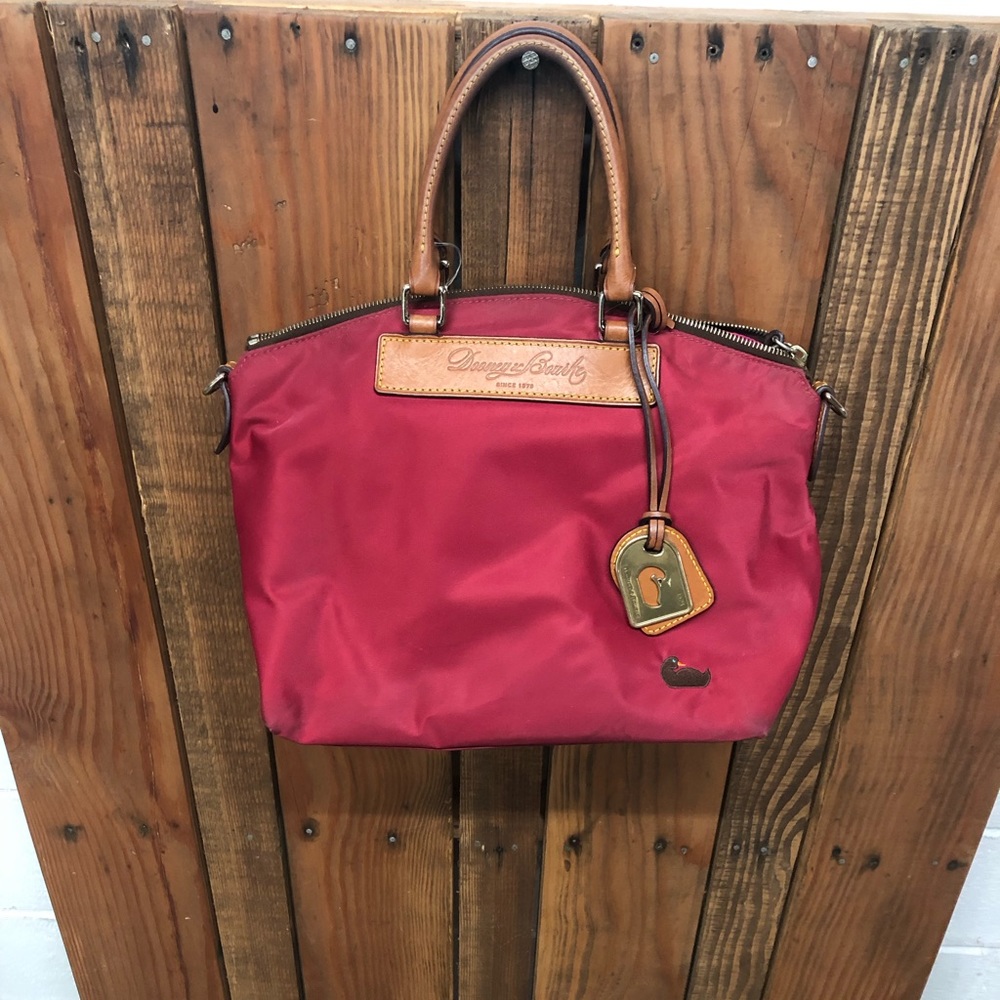 Dooney & Bourke red with leather purse - Picture 1 of 12